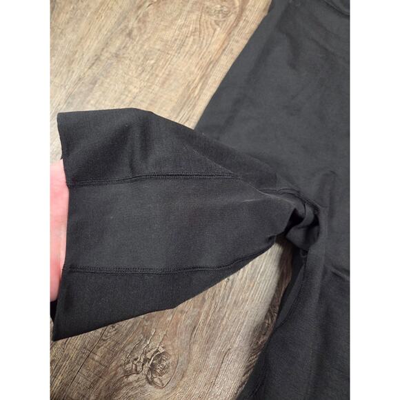 Victoria's Secret Shapewear Seamless Shaping Mid-Thigh Shorts Solid Black Medium - Picture 2 of 5